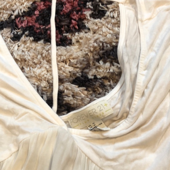 Flowy top - Picture 3 of 4